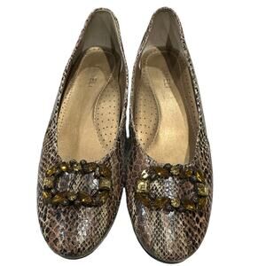 VANELI snakeskin print flats with jewel rhinestones toe Devore button‎ size 10N
